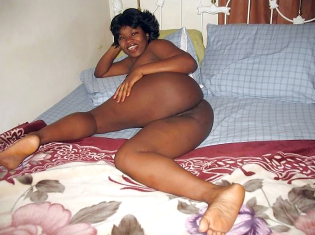 Large nude black women pics