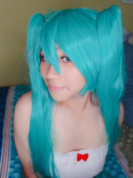 Miku from blue pale