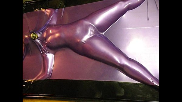 Sylvester reccomend vacuum latex bed